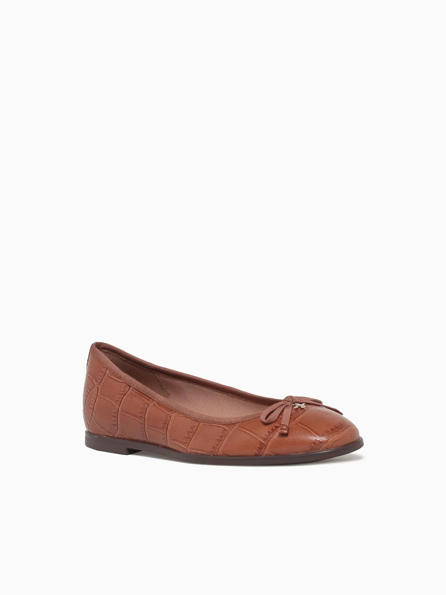 Essential English Tea Leather