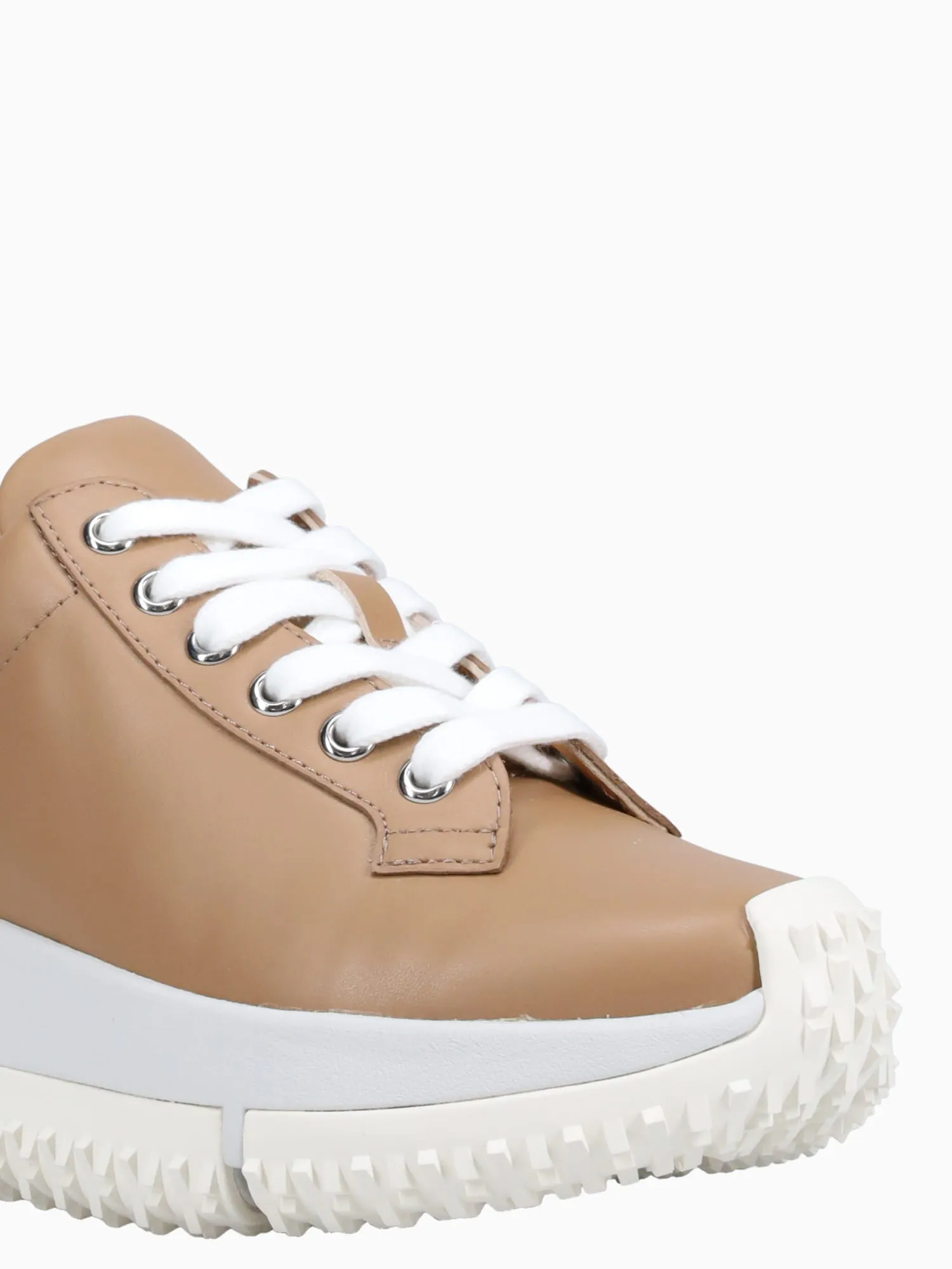 Kapok Soon  Beige Cow Leather