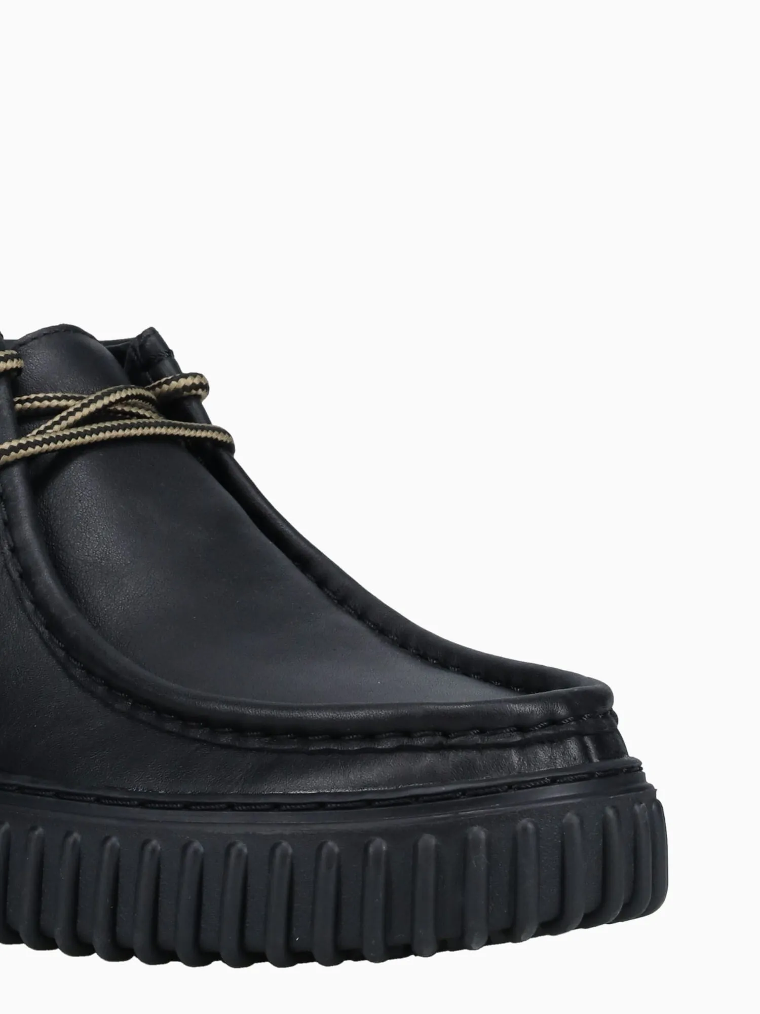 Torhill Hi  Black Leather
